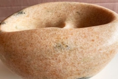 Jules Van de Sande: Voluptuous, stone.